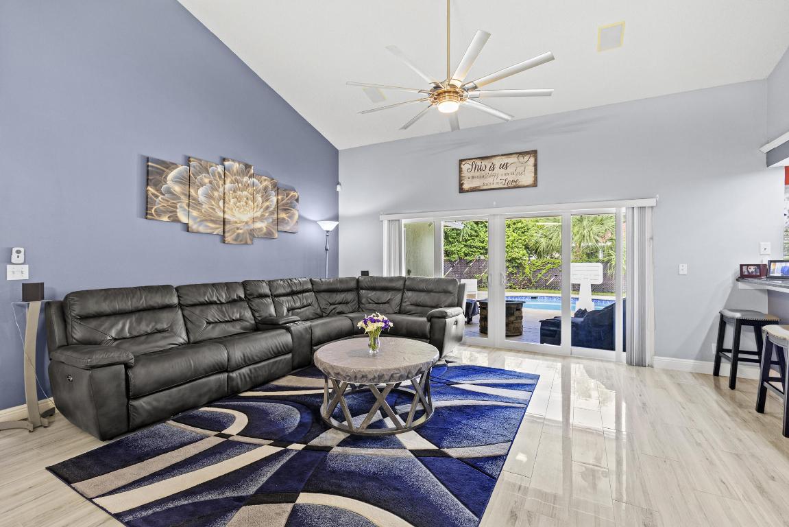 WINSTON PARK SECTION TWO-B - Residential