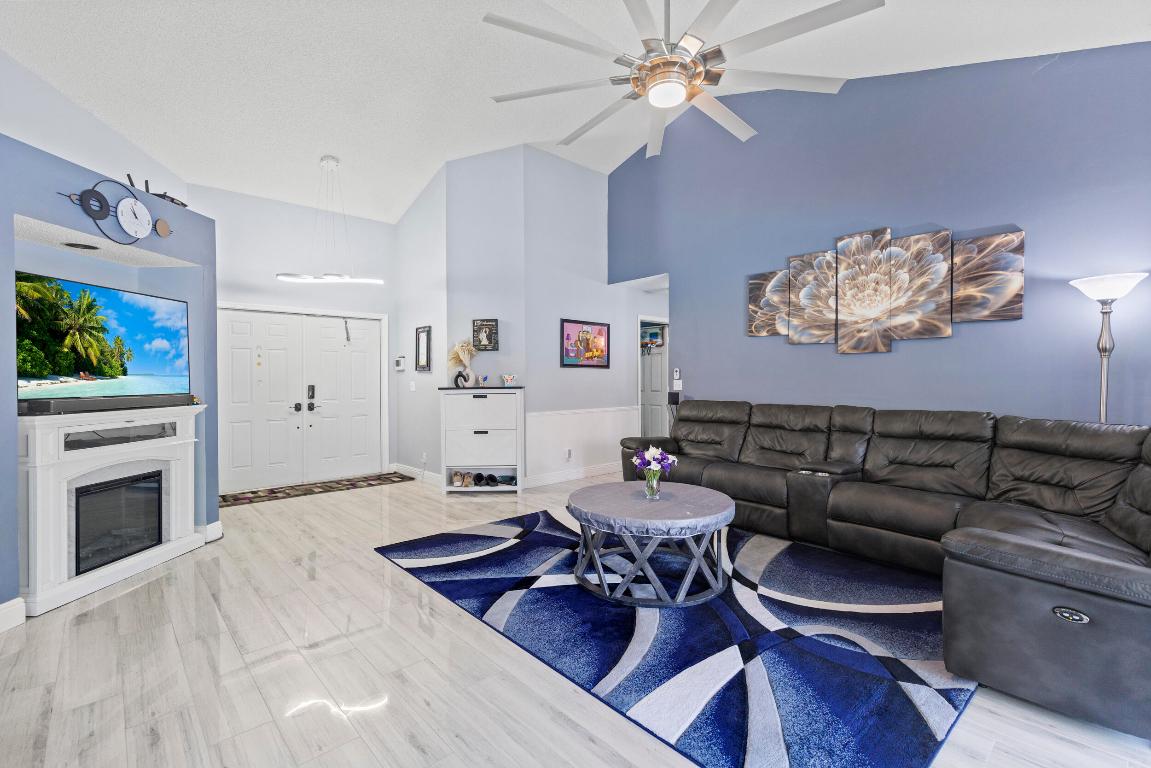 WINSTON PARK SECTION TWO-B - Residential