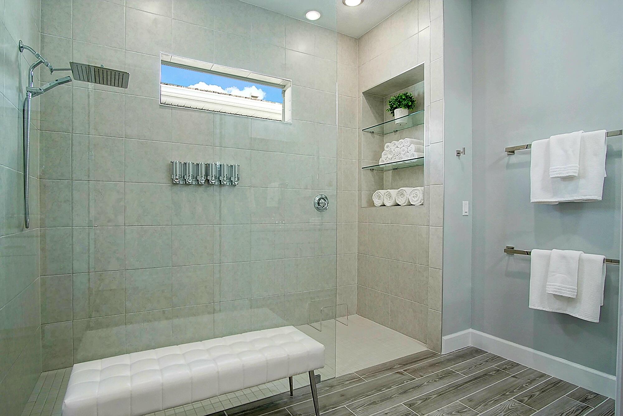 SEVILLE PHASE 1 - Residential