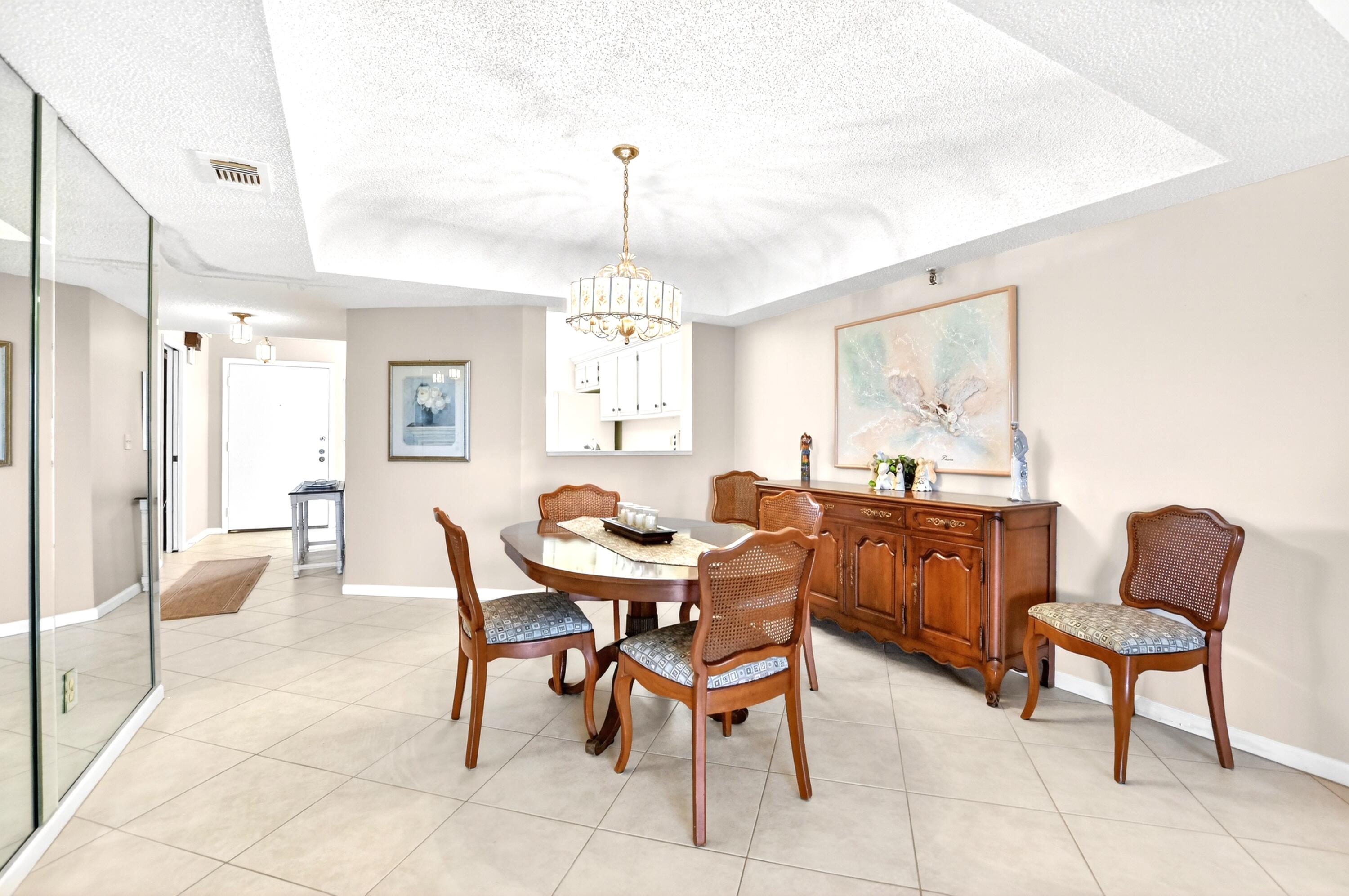 PATIOS OF BOCA BARWOOD CONDO - Residential