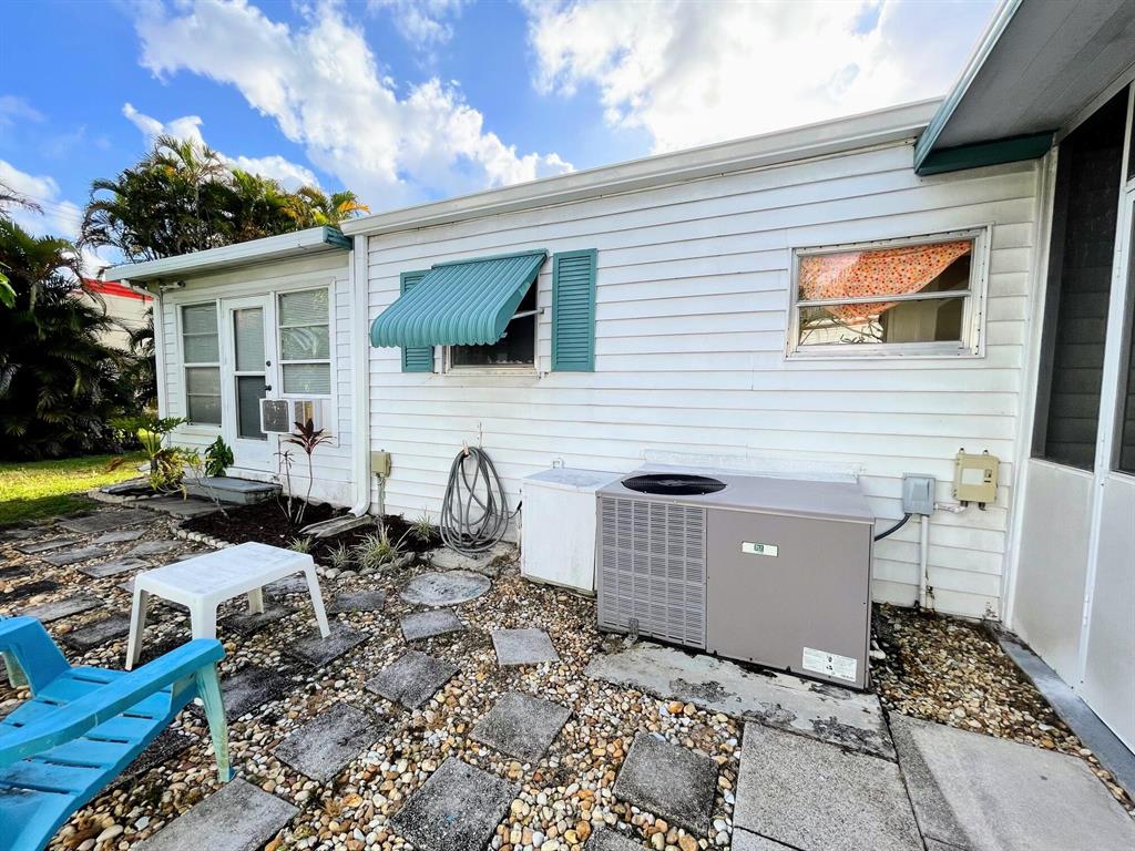 WEST LAKES OF BOCA RATON INC - Residential