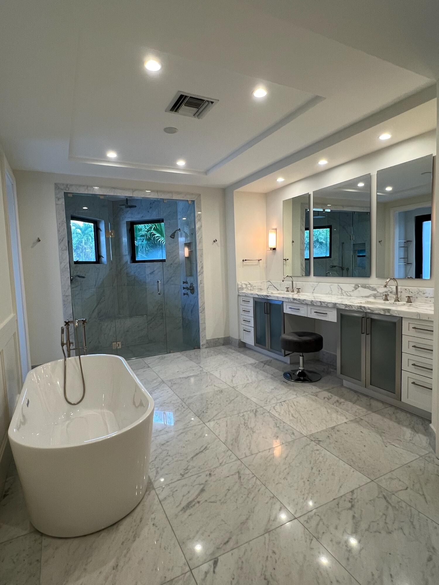 FOXE CHASE - Residential