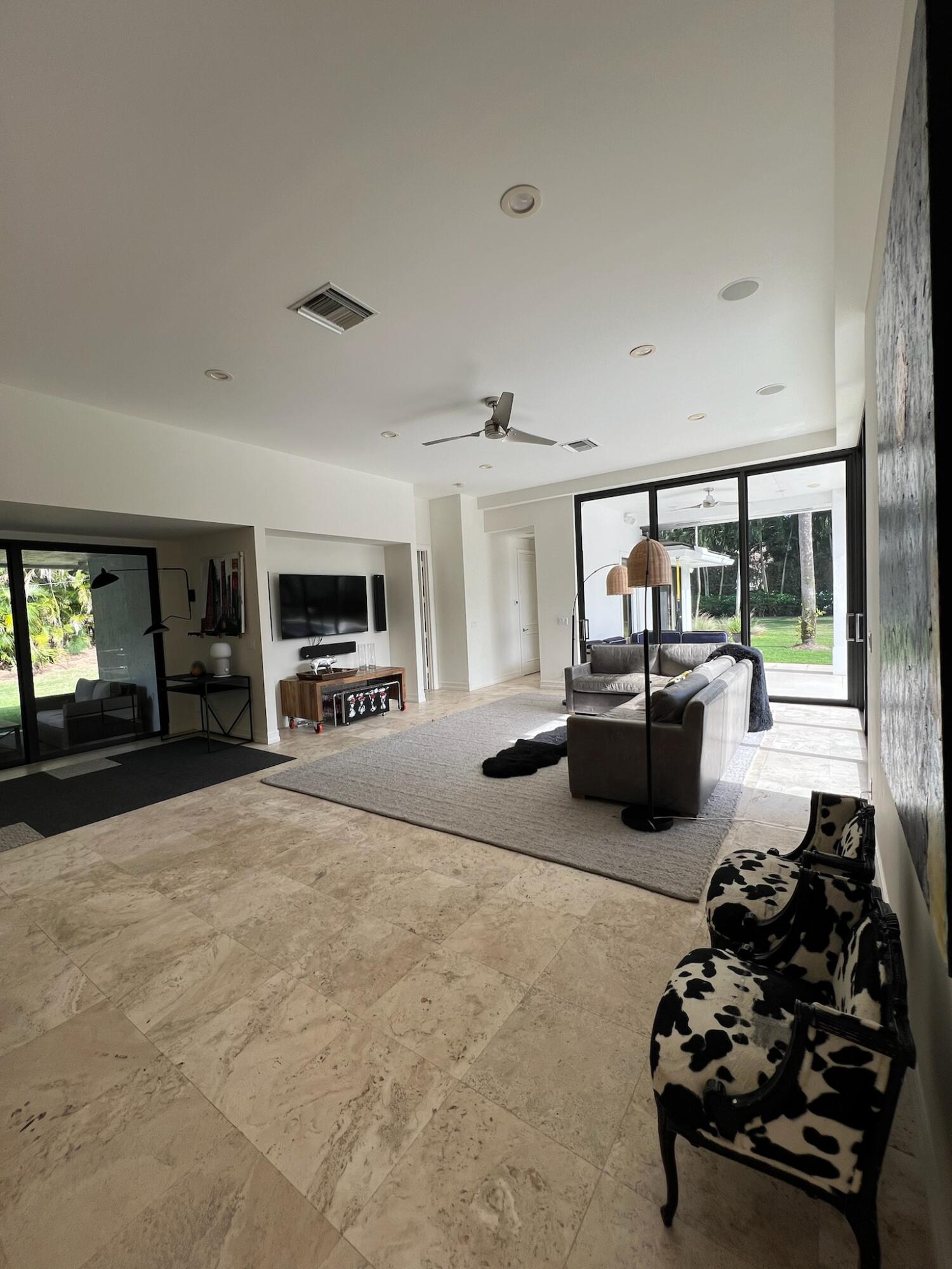 FOXE CHASE - Residential