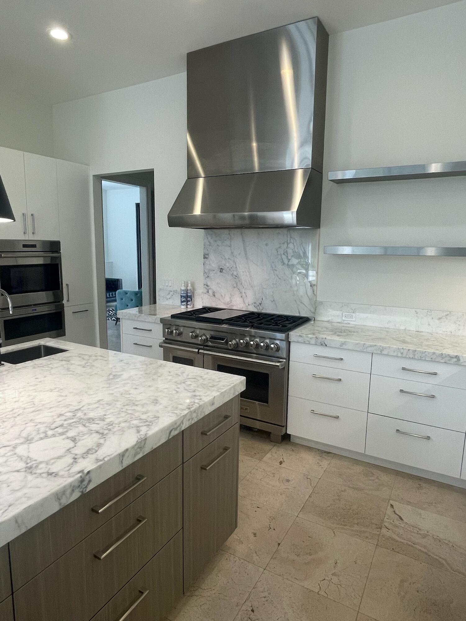 FOXE CHASE - Residential