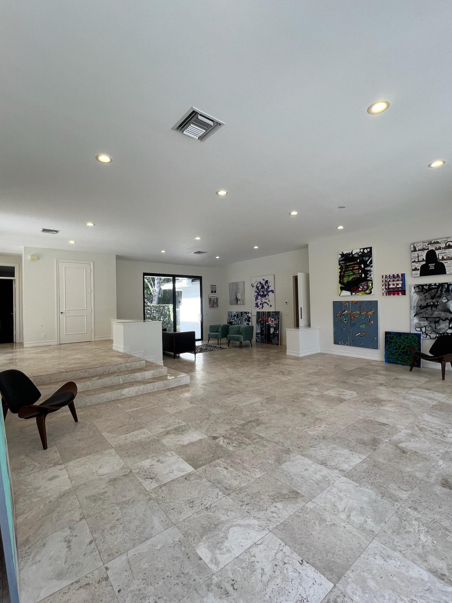 FOXE CHASE - Residential