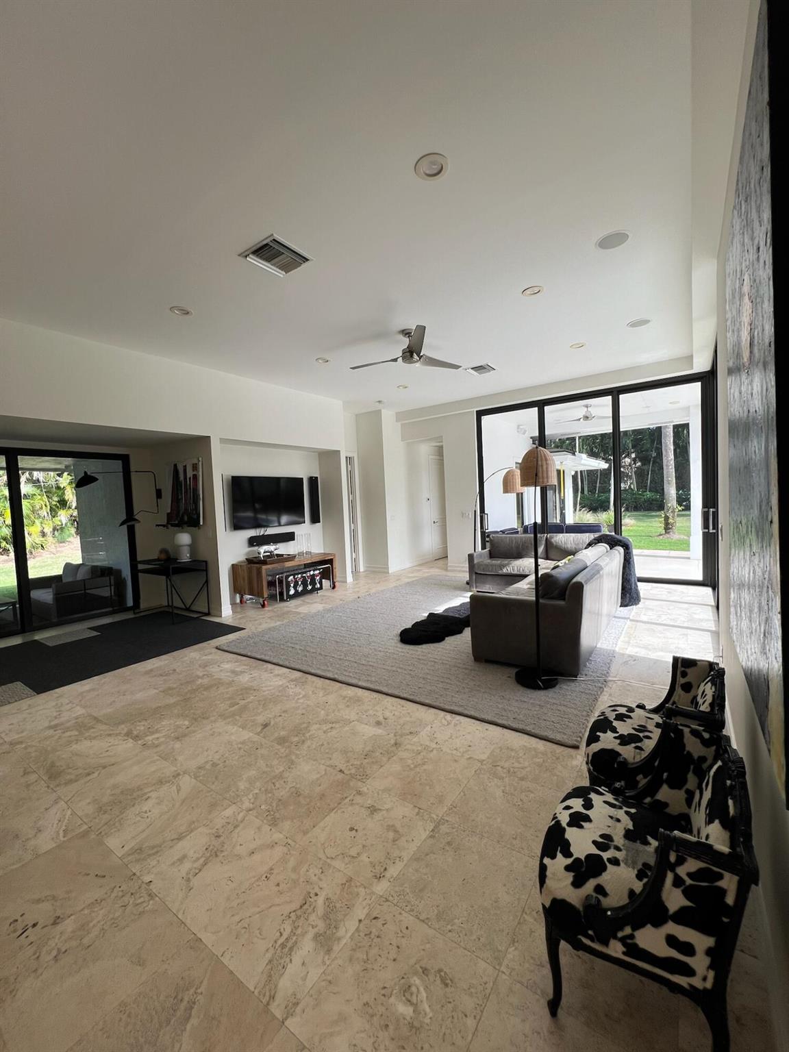 FOXE CHASE - Residential