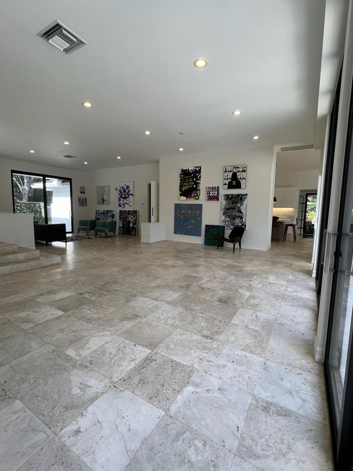 FOXE CHASE - Residential