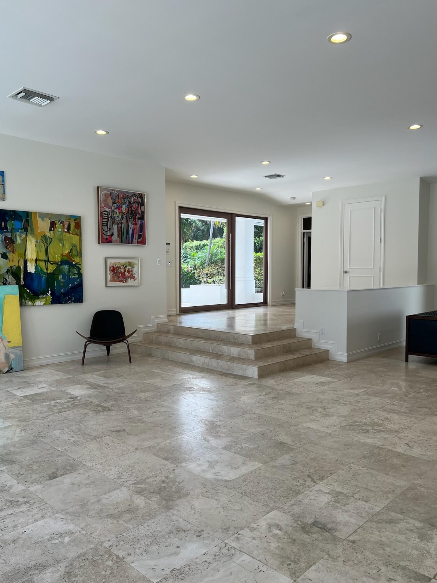 FOXE CHASE - Residential