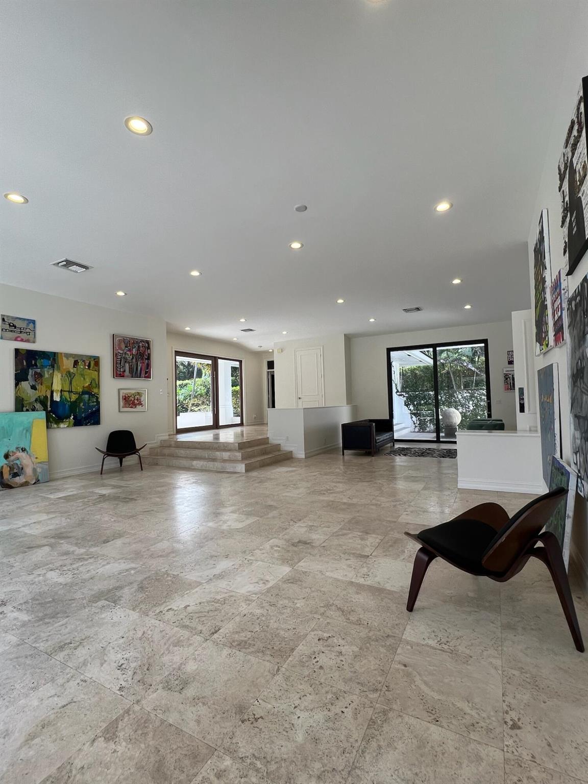 FOXE CHASE - Residential