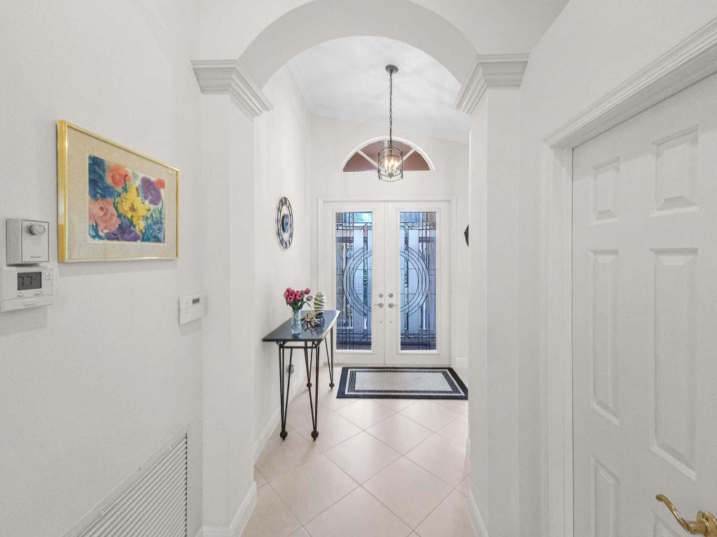 Properties 11853 Grove Ridge Lane