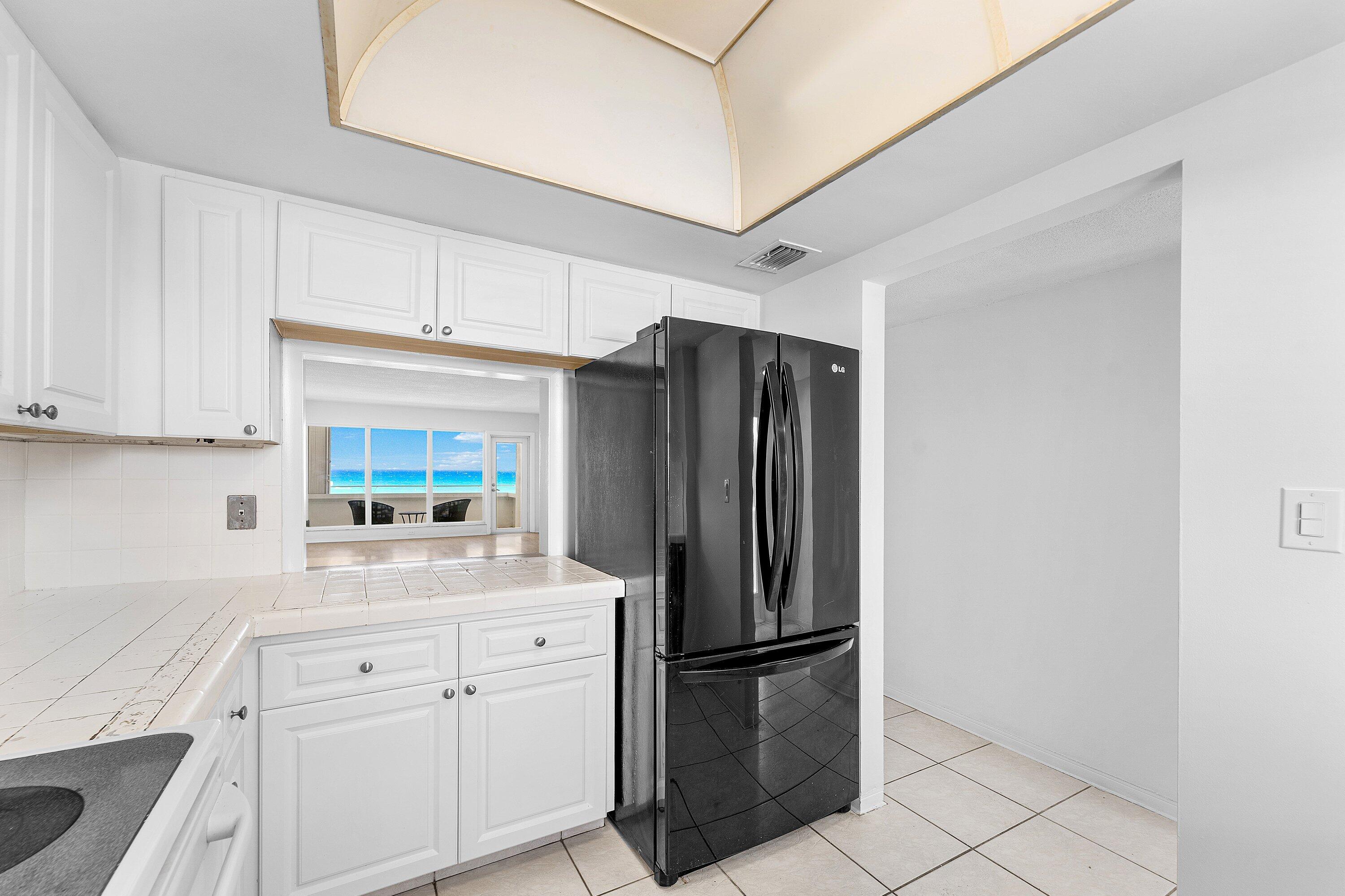 CRANE CREST APTS CO-OP - Residential