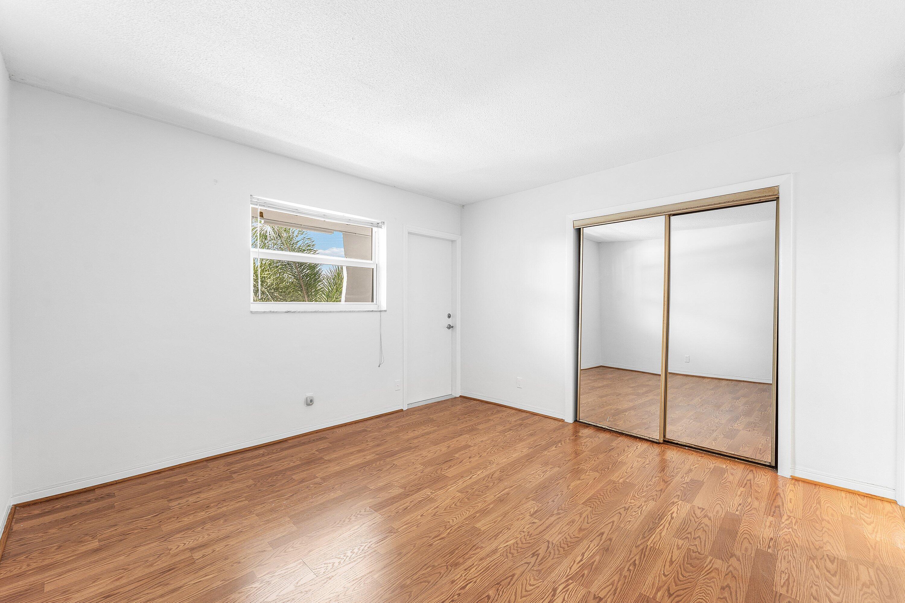 CRANE CREST APTS CO-OP - Residential