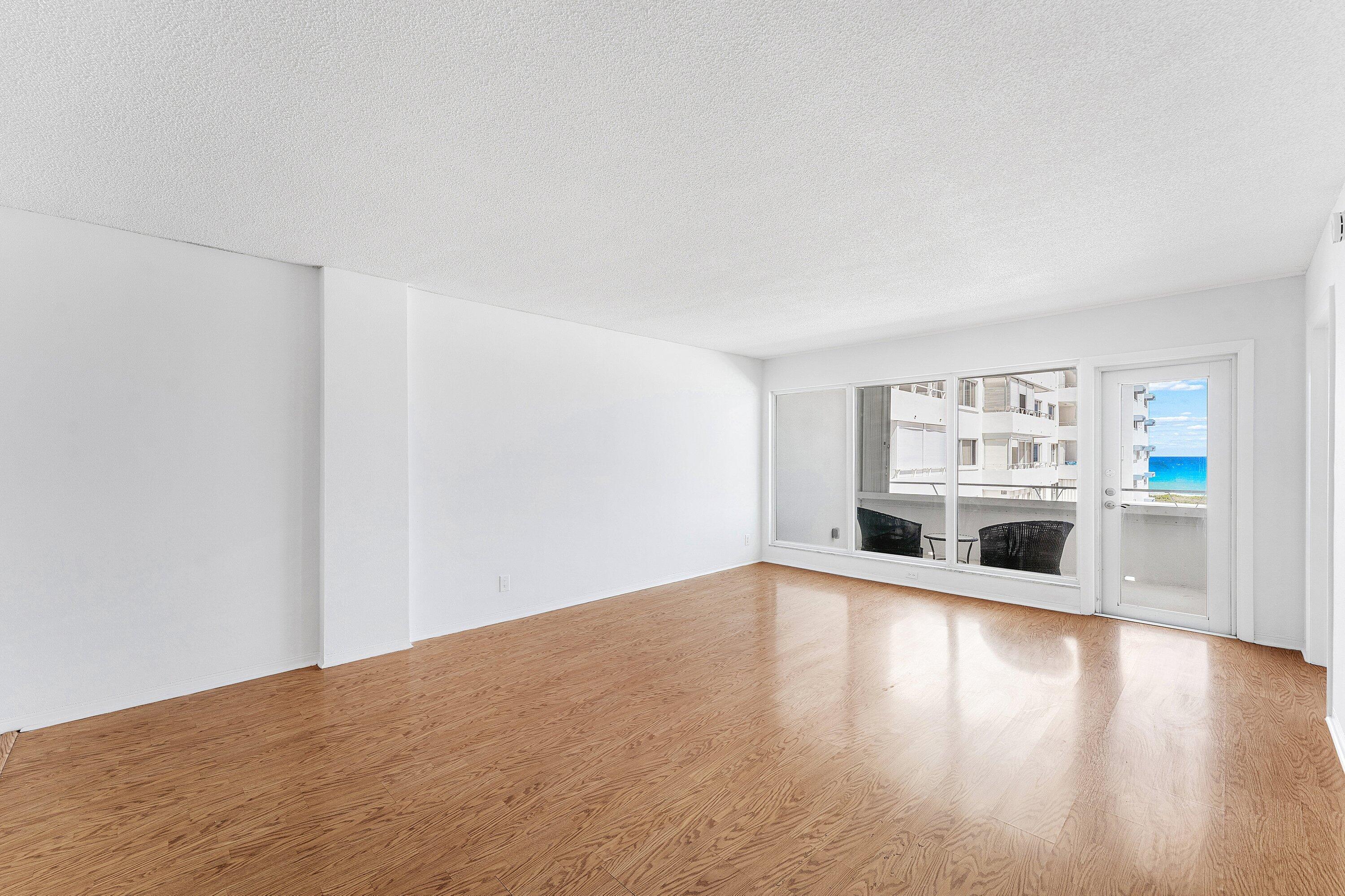 CRANE CREST APTS CO-OP - Residential