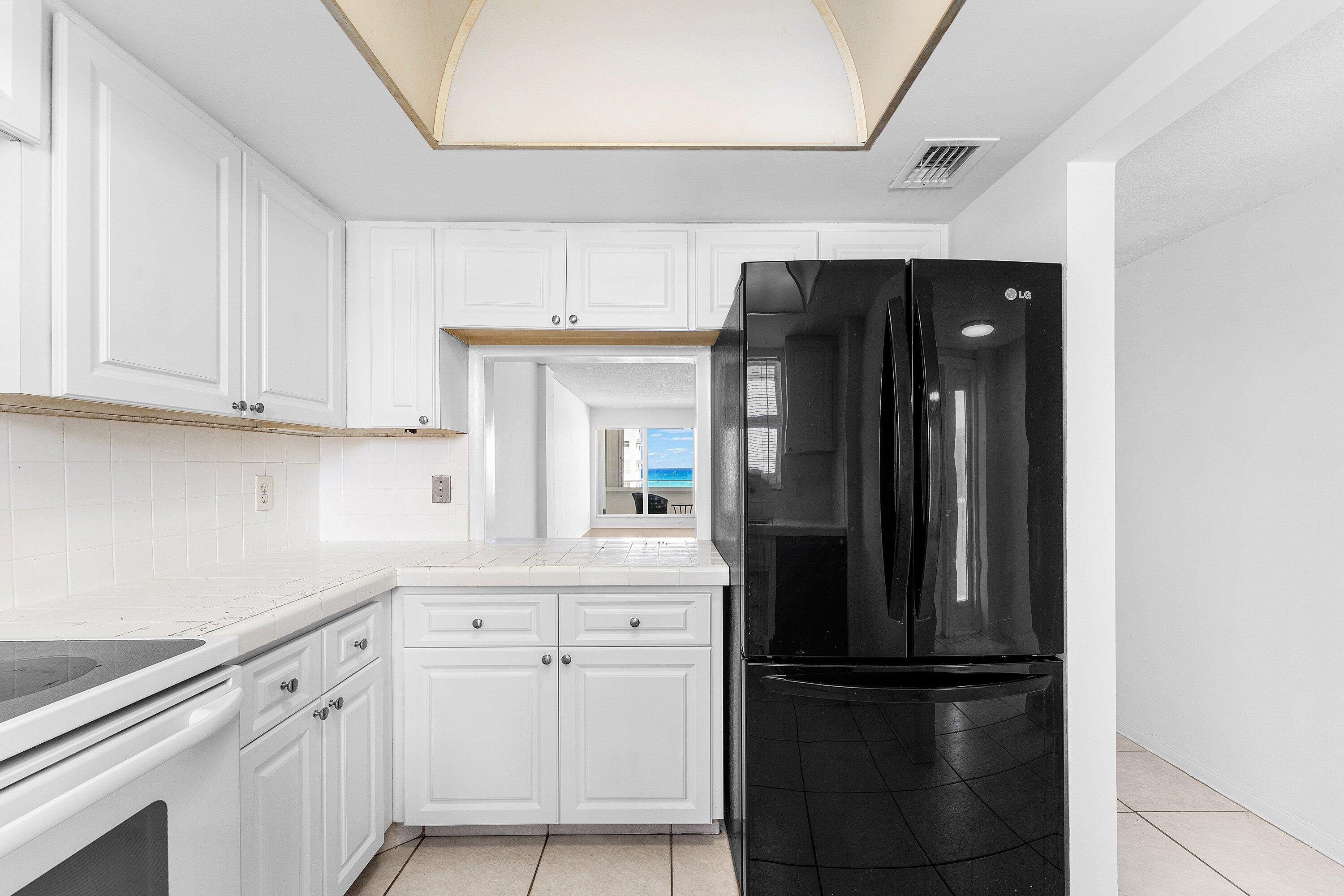 CRANE CREST APTS CO-OP - Residential