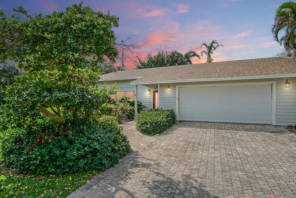 Photo of 7 Perriwinkle Circle, Sewalls Point, FL 34996 (MLS # R11059545)