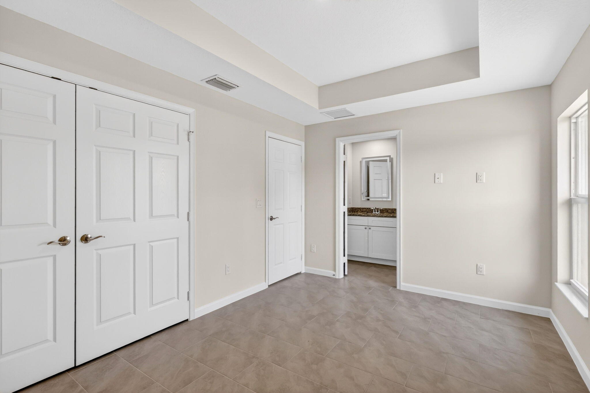 SEMINOLE CROSSING - Residential