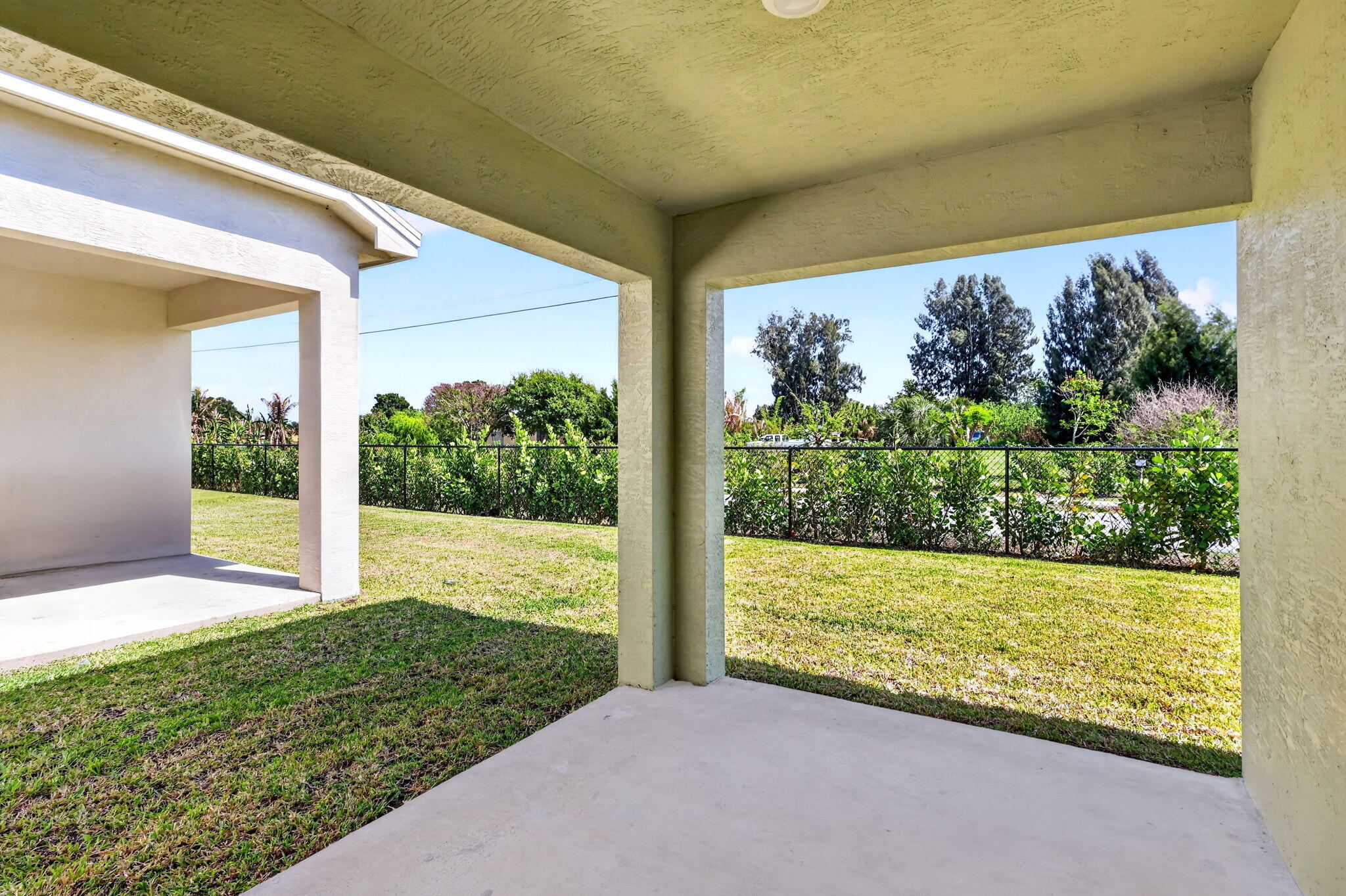 SEMINOLE CROSSING - Residential