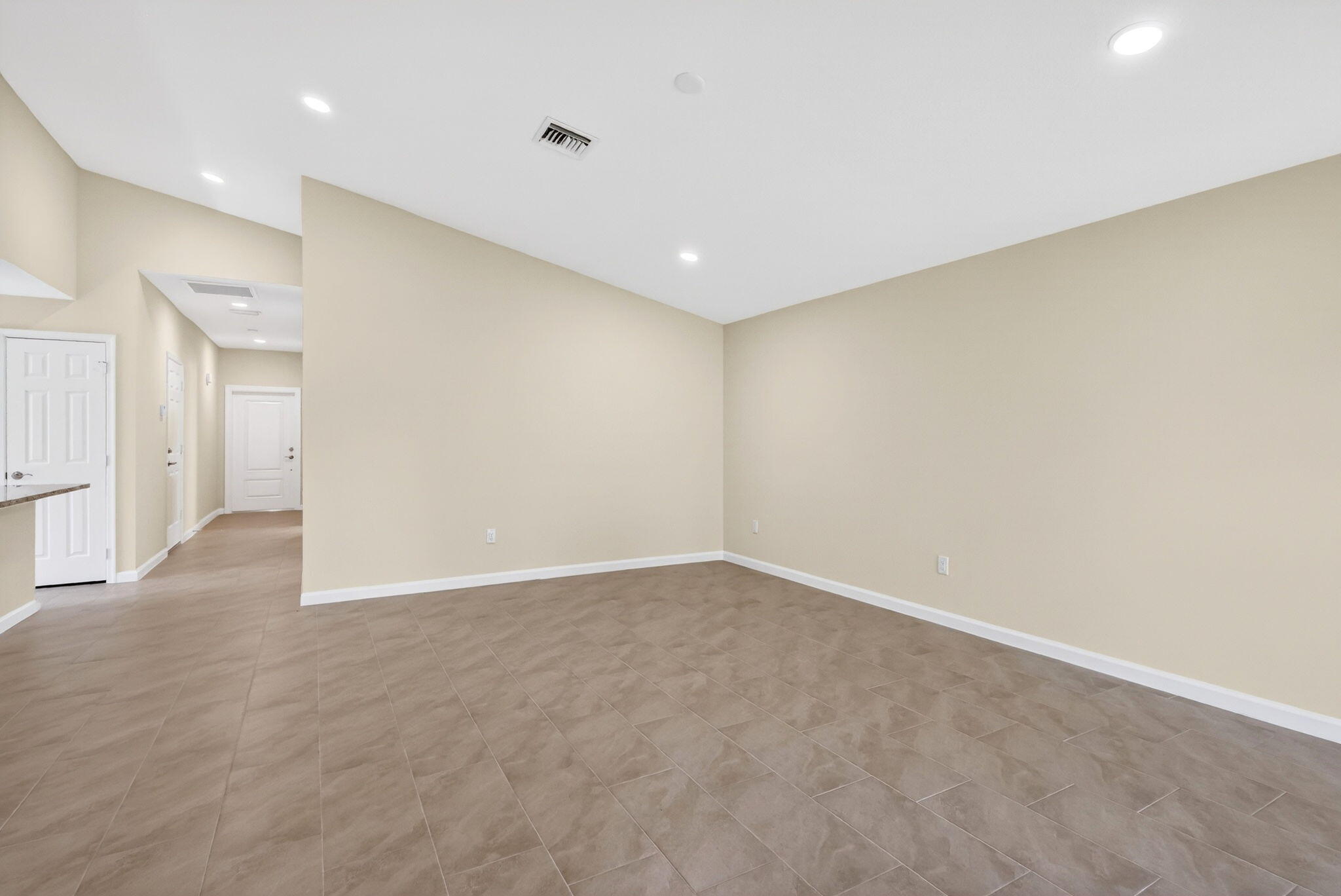 SEMINOLE CROSSING - Residential