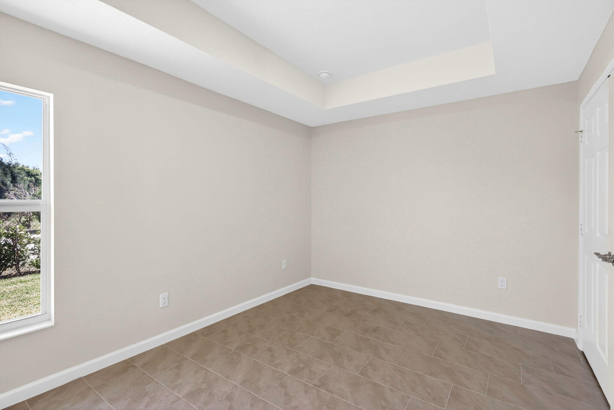 SEMINOLE CROSSING - Residential