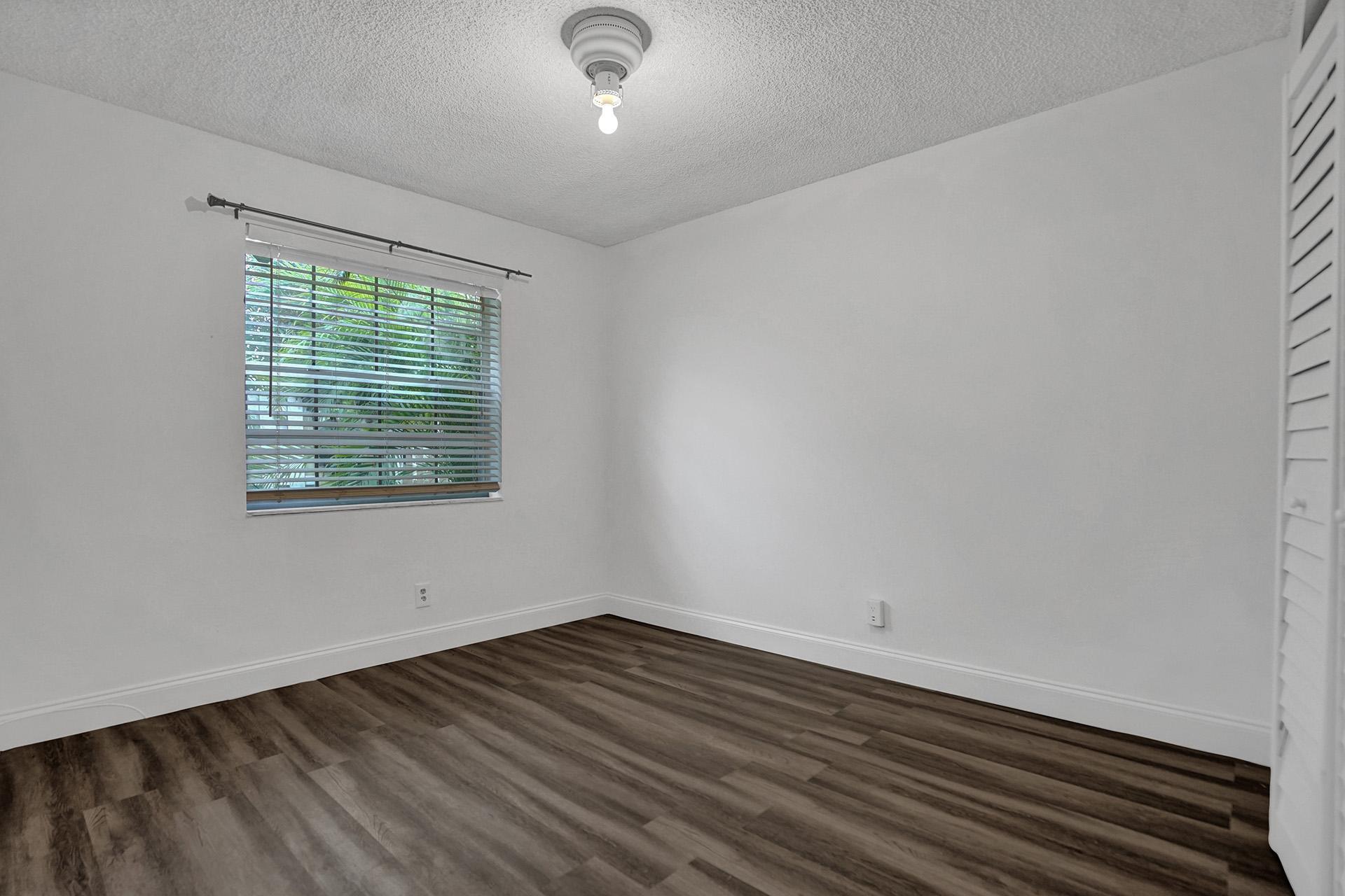 SCARBOROUGH II - Residential