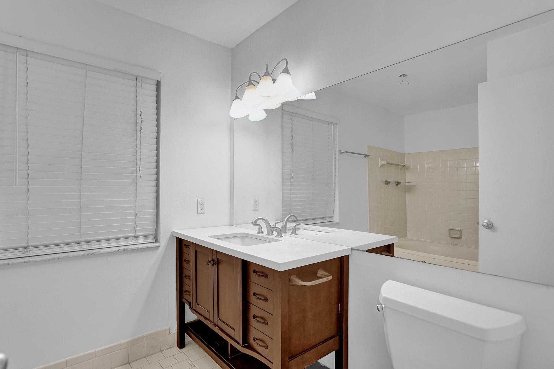 SCARBOROUGH II - Residential