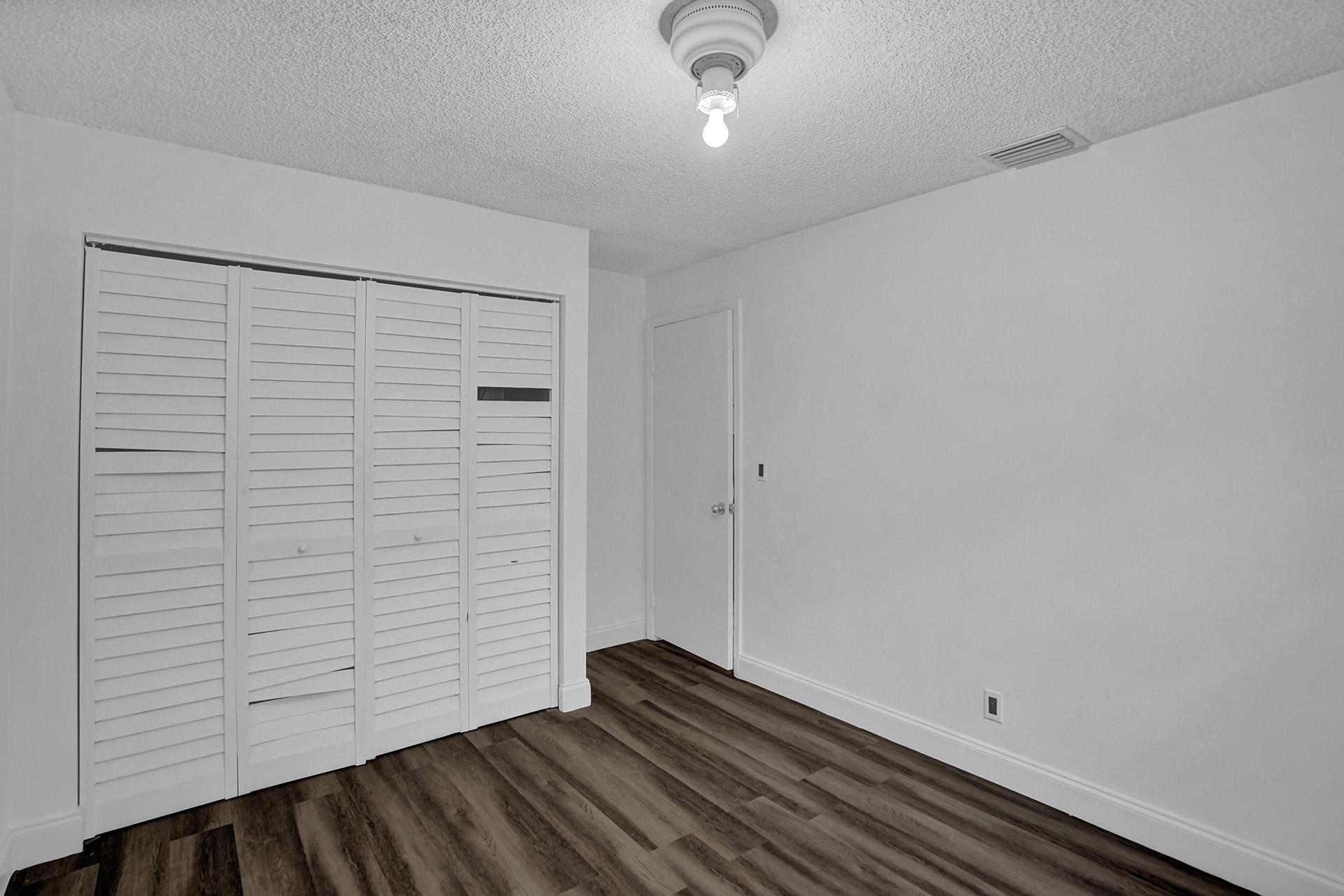 SCARBOROUGH II - Residential