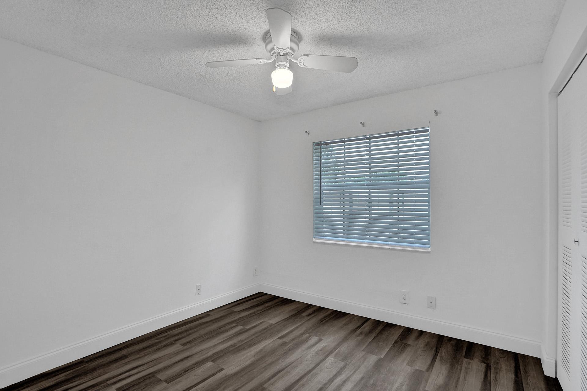 SCARBOROUGH II - Residential