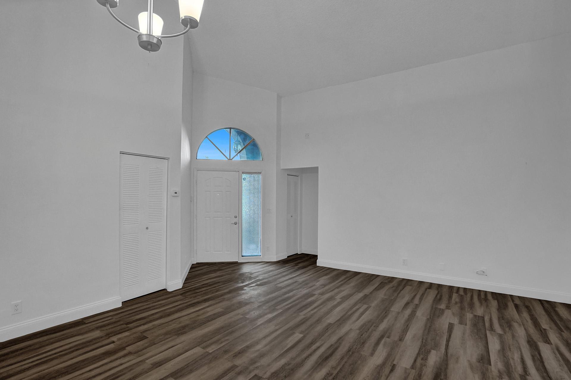 SCARBOROUGH II - Residential