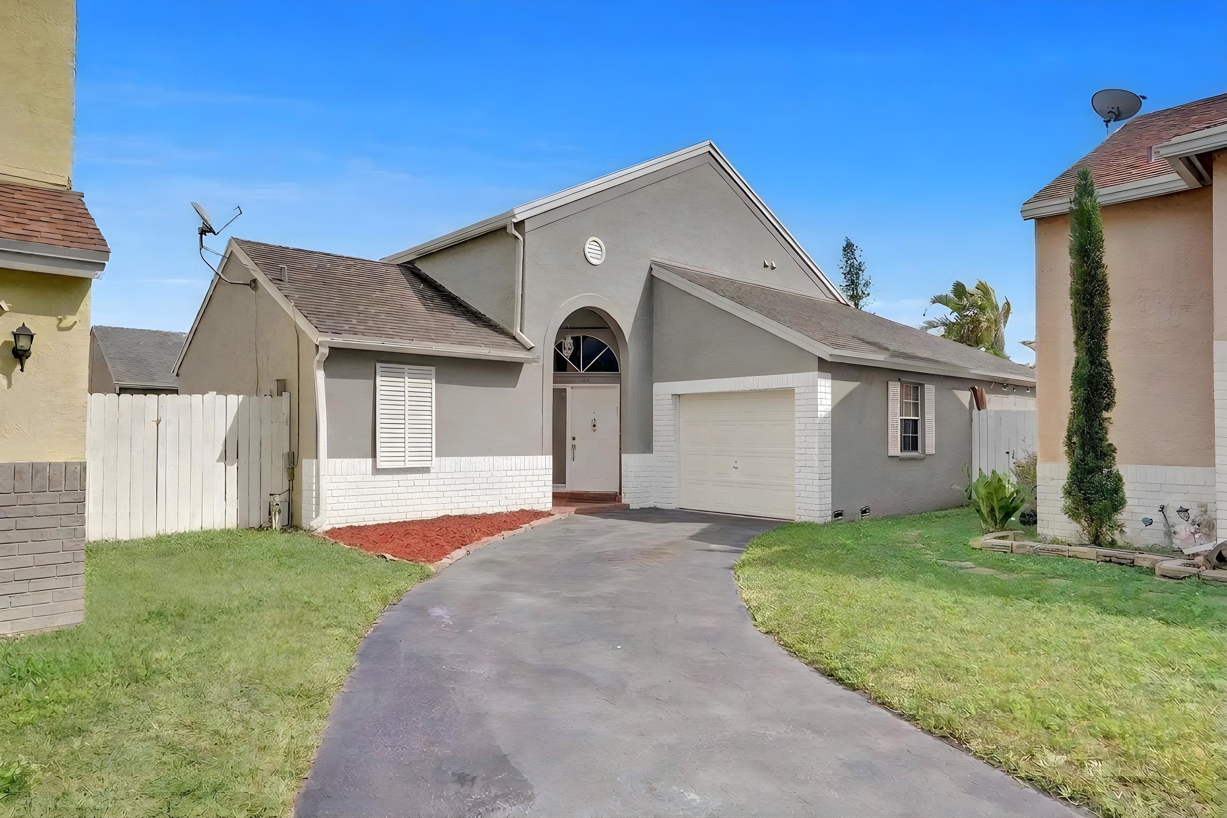 SCARBOROUGH II - Residential