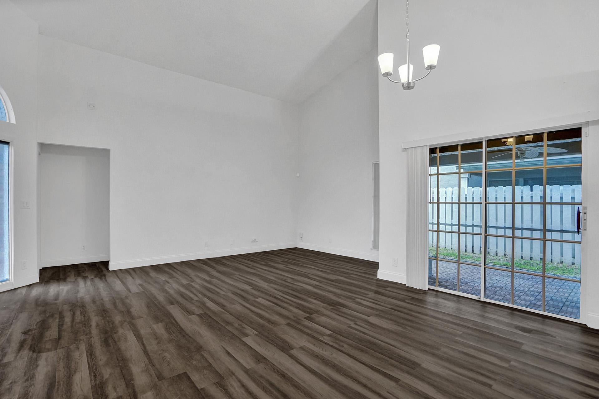 SCARBOROUGH II - Residential