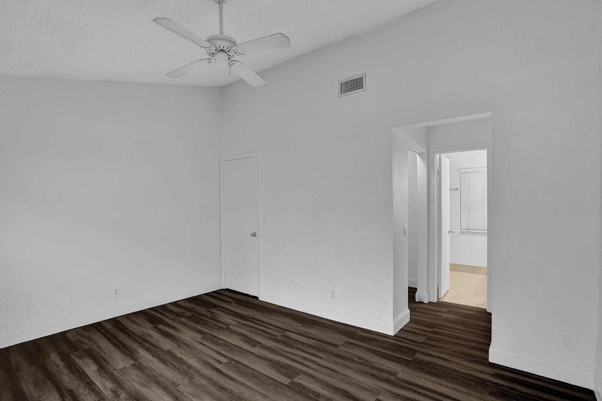 SCARBOROUGH II - Residential