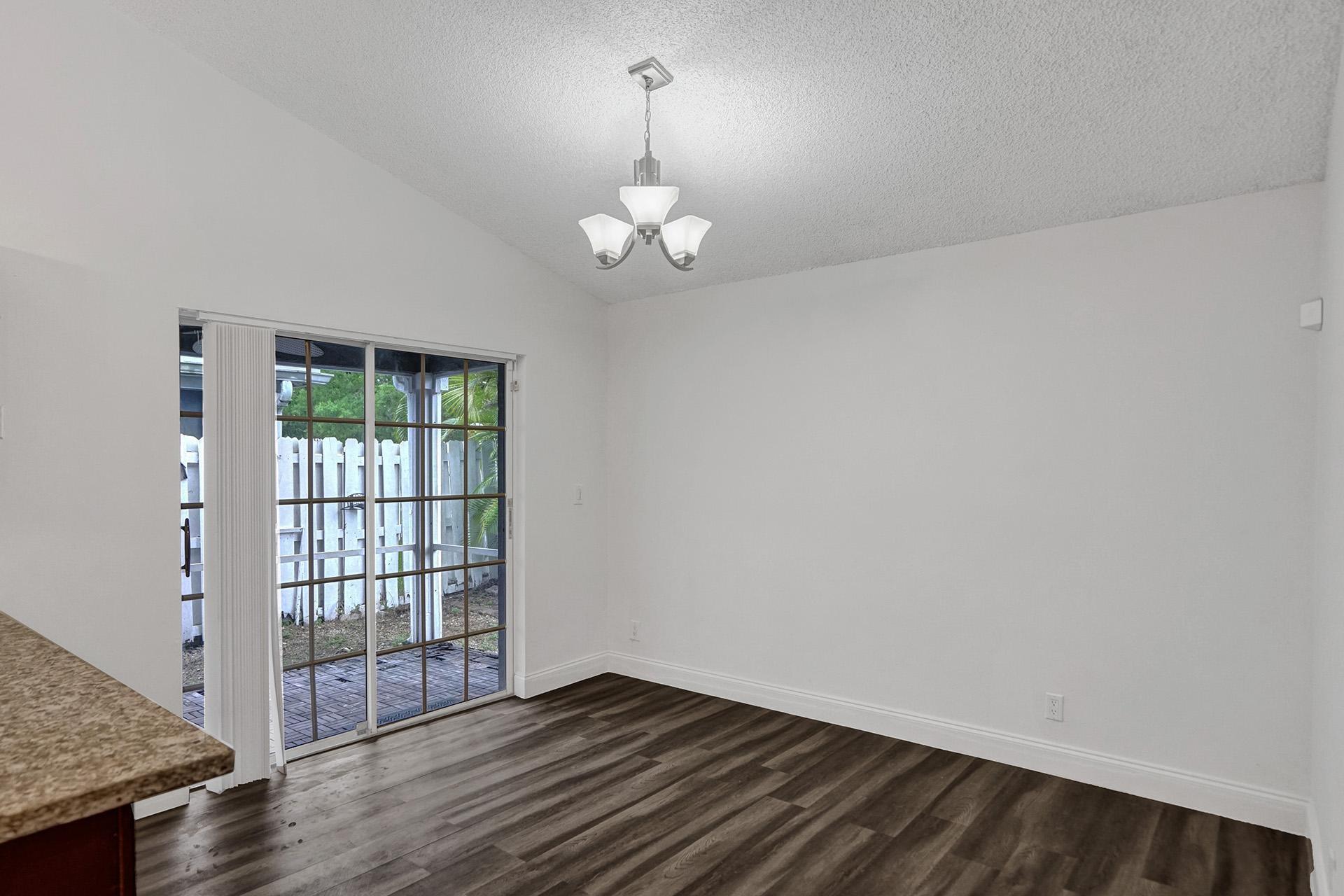 SCARBOROUGH II - Residential