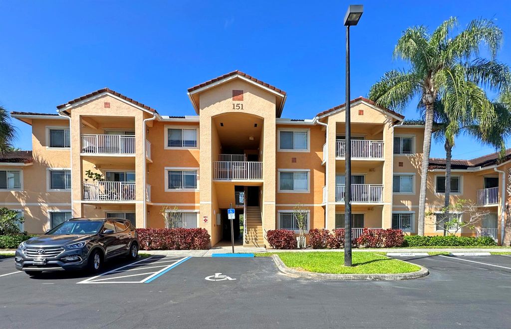 Photo of 151 SW Palm 105 Drive #105, Port Saint Lucie, FL 34986 (MLS # R11088536)