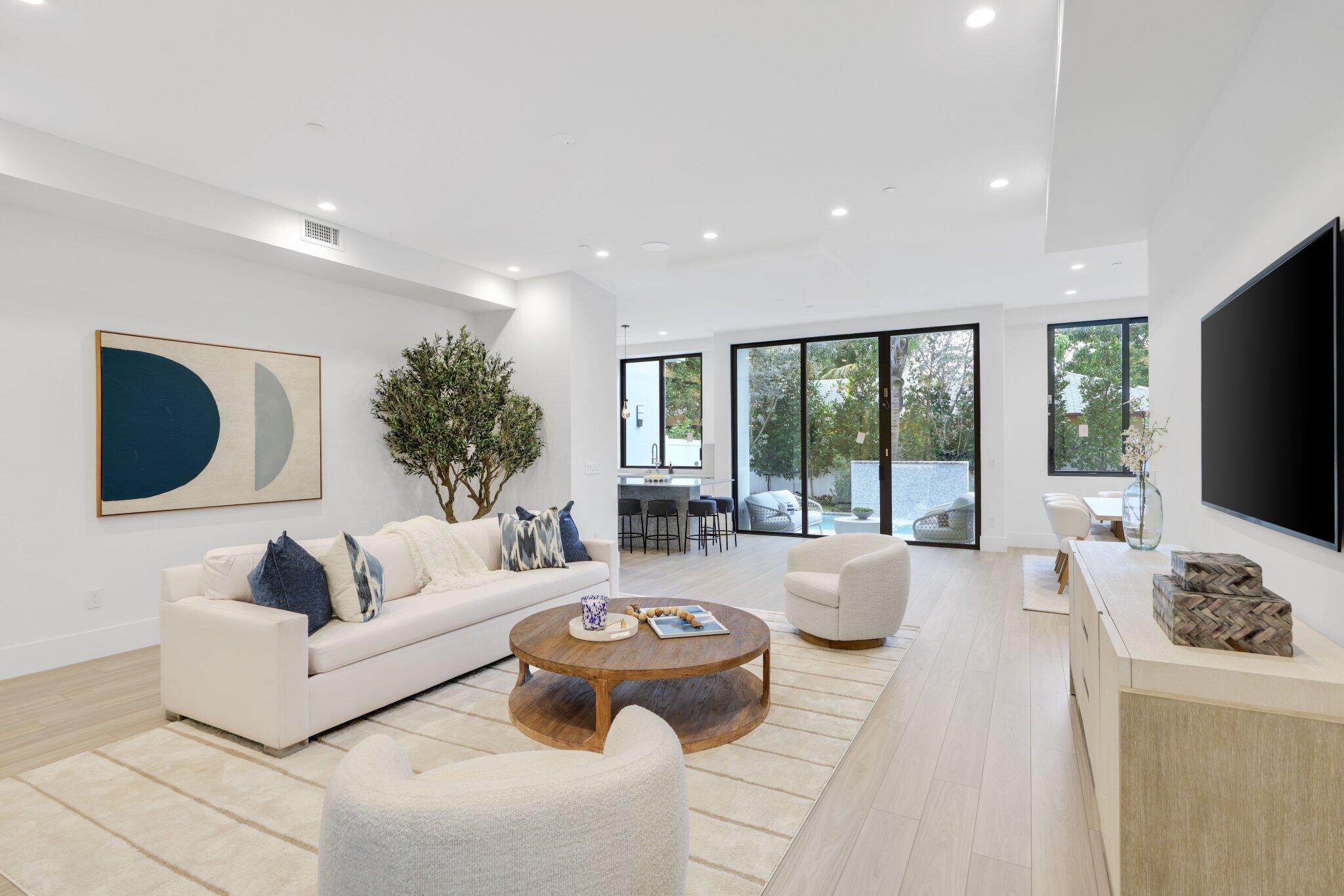 DELRAY TOWN OF - Residential