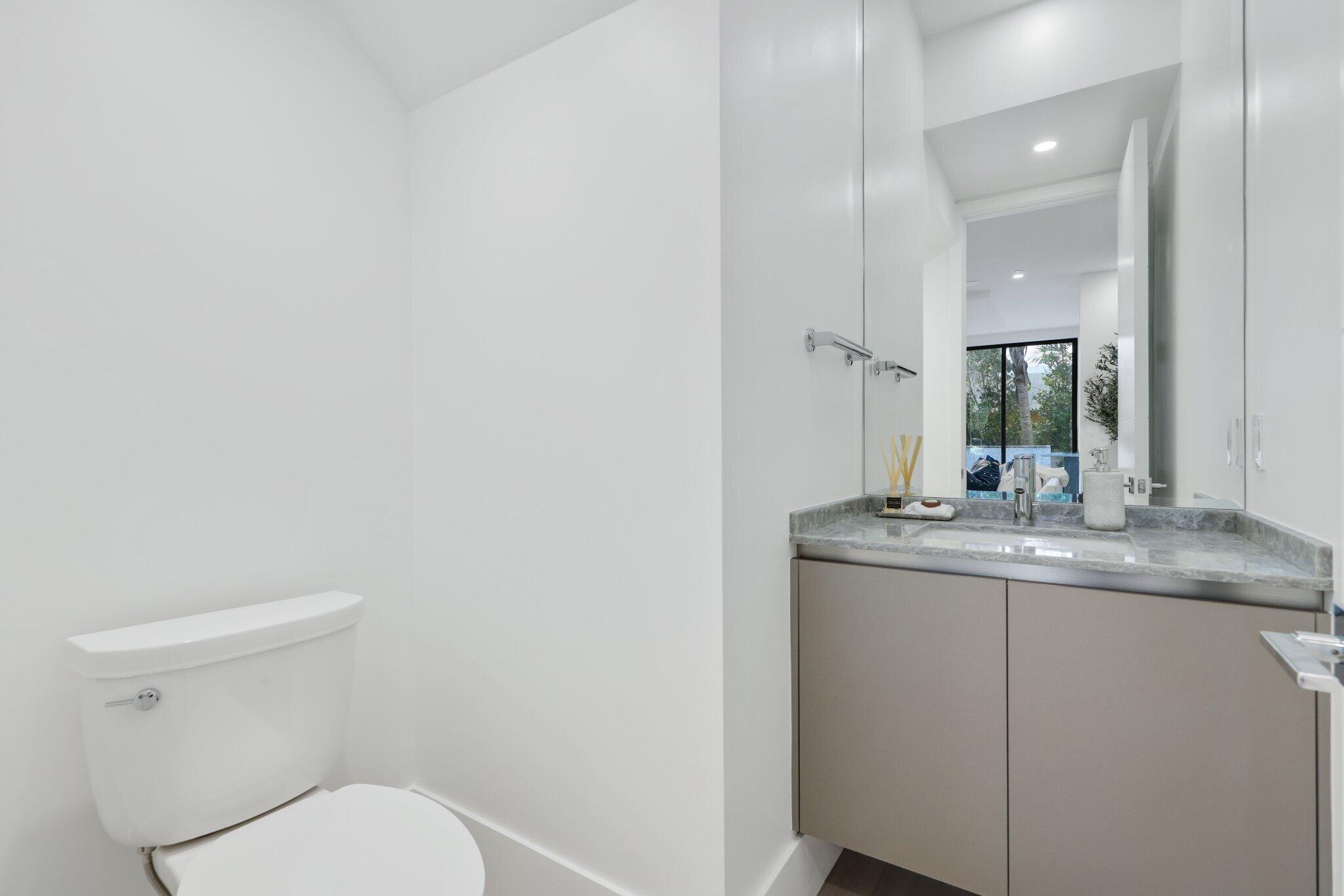 DELRAY TOWN OF - Residential