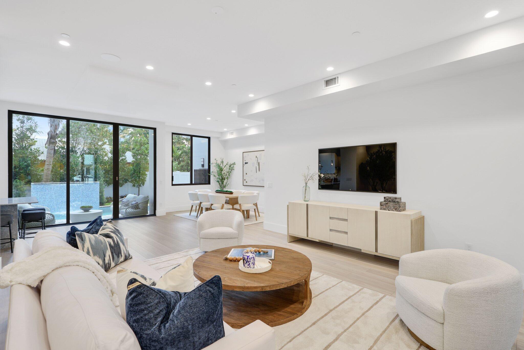 DELRAY TOWN OF - Residential