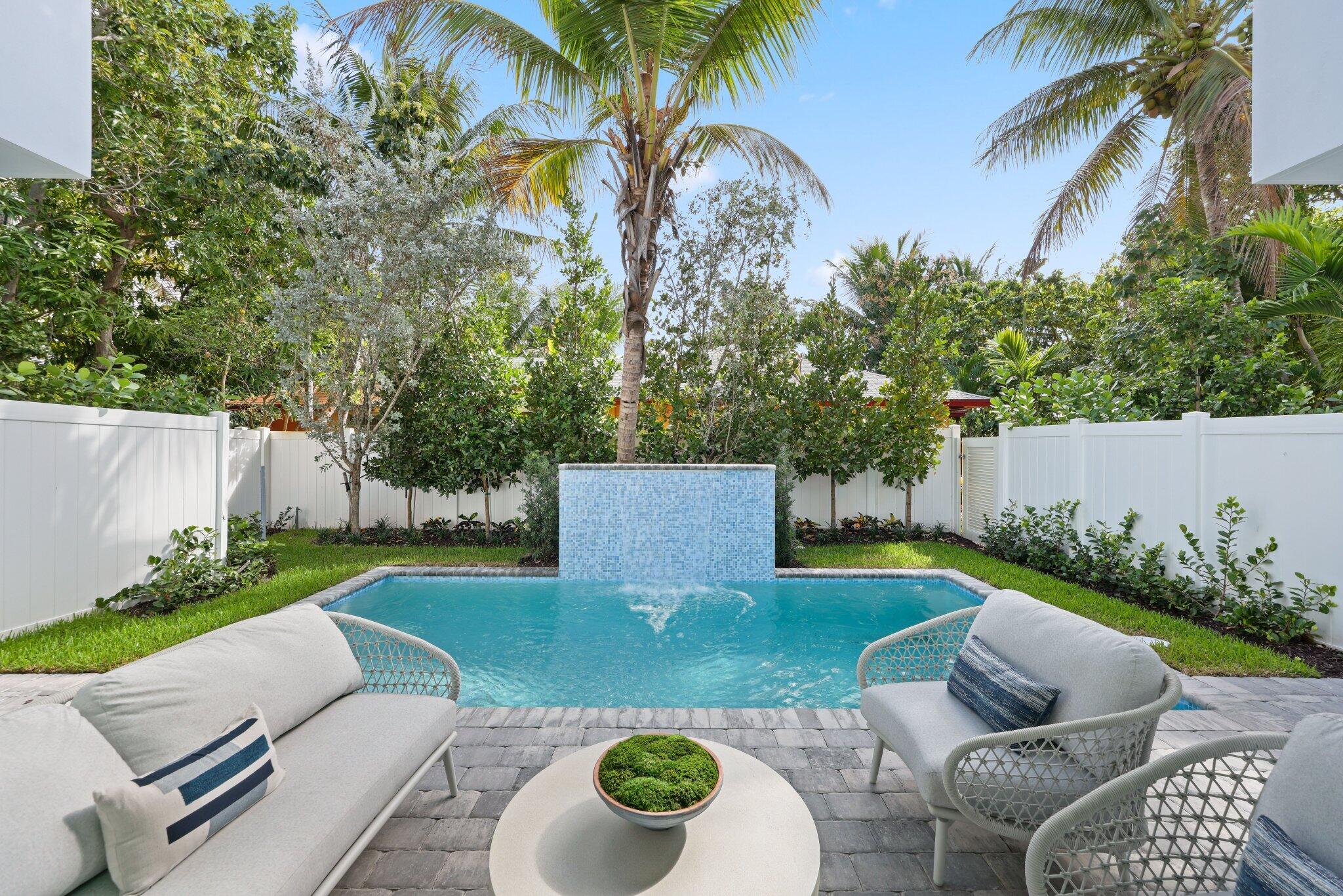 DELRAY TOWN OF - Residential