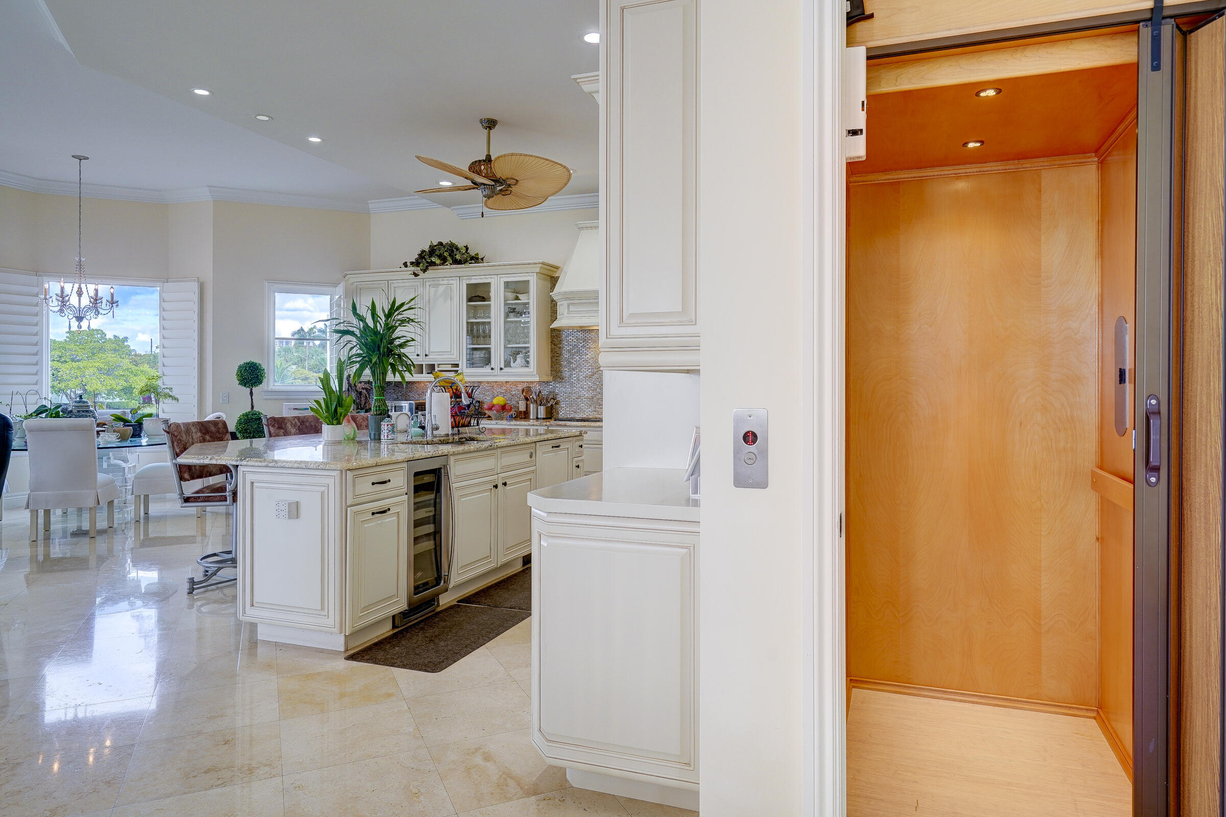 SOPHIA SENECA ESTATES - Residential