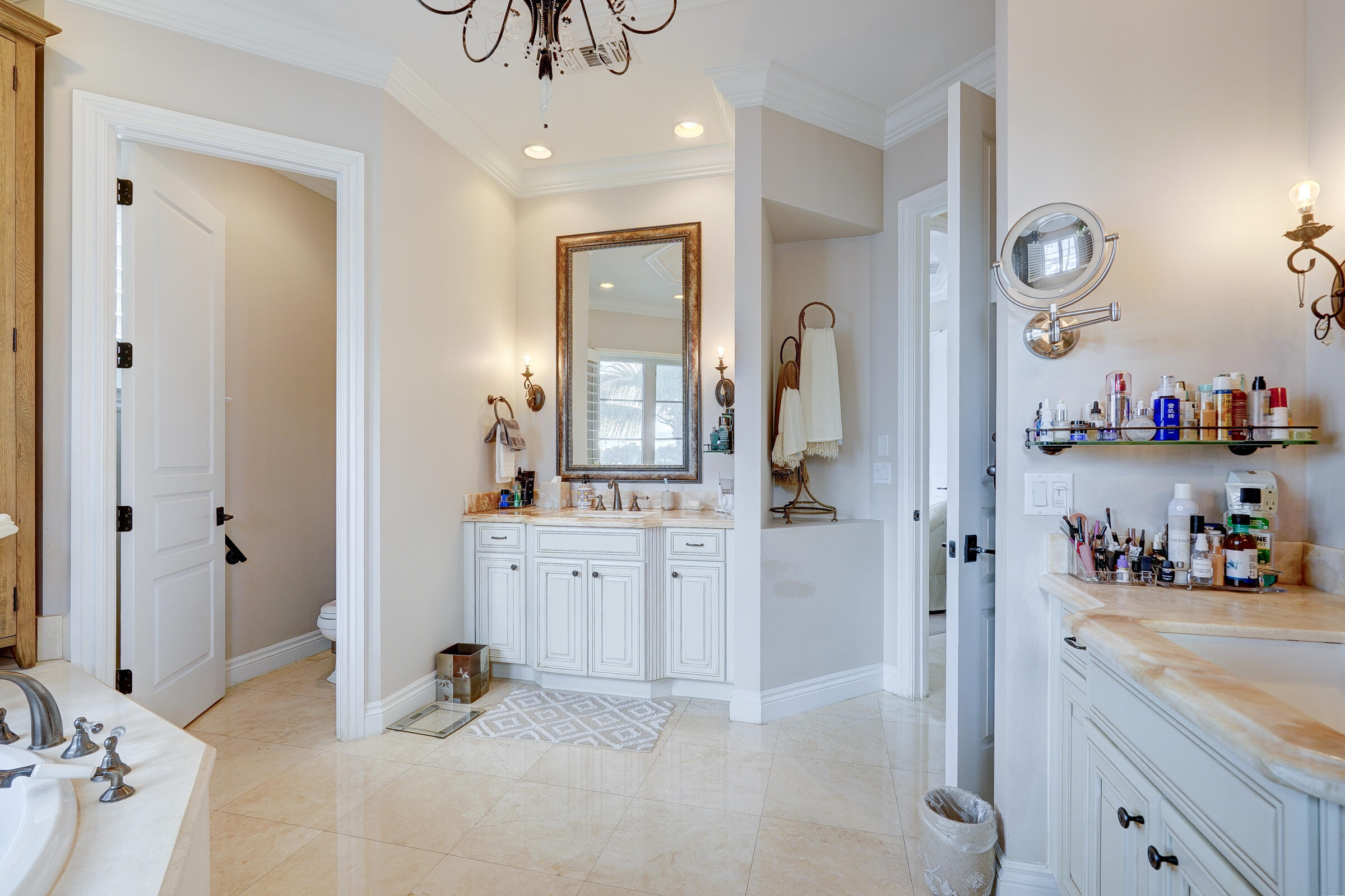 SOPHIA SENECA ESTATES - Residential