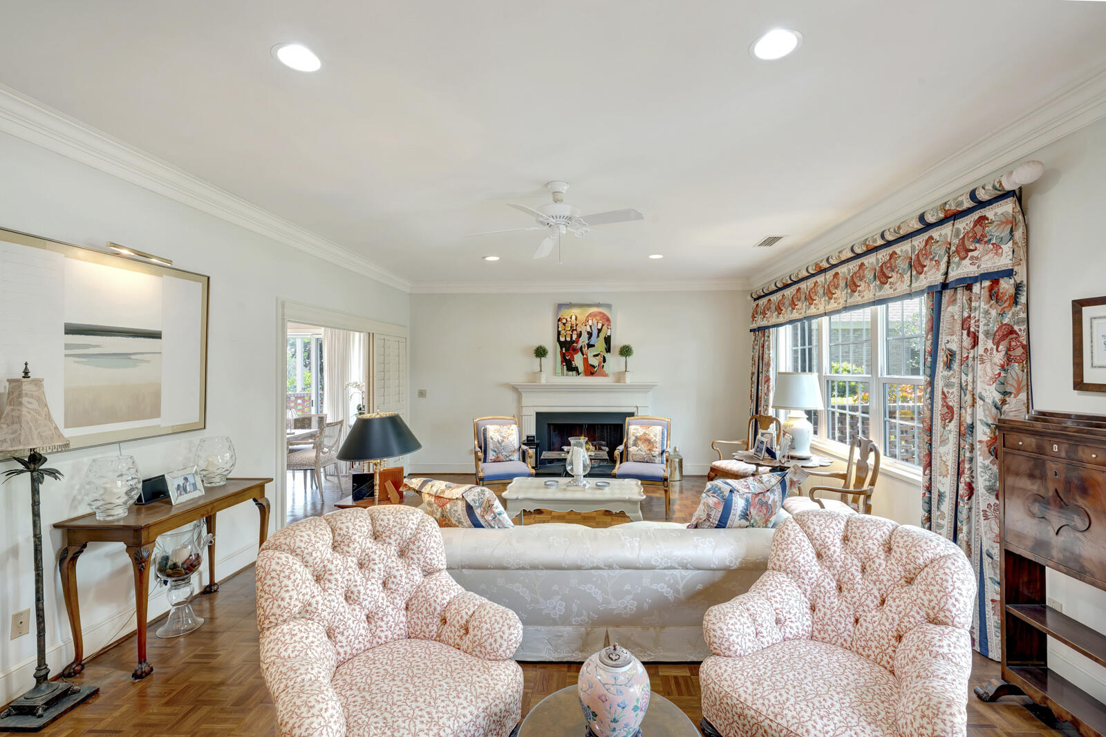 Charleston Square - Residential