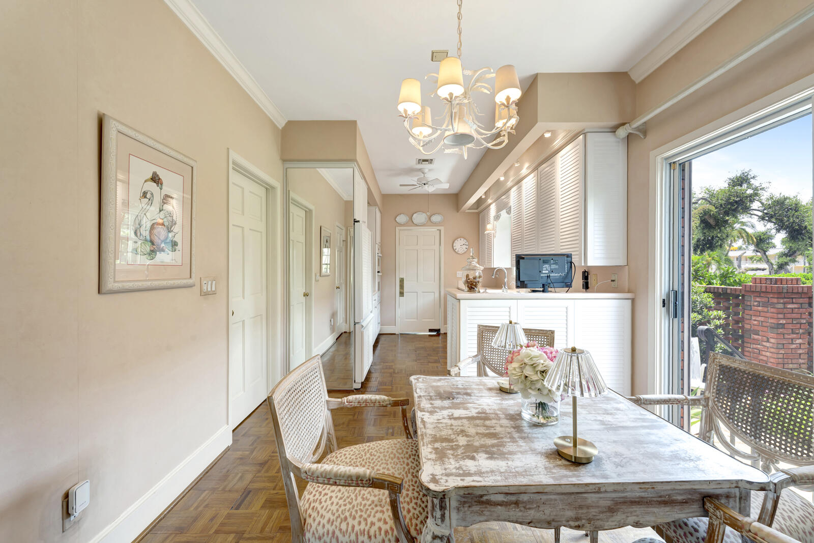 Charleston Square - Residential