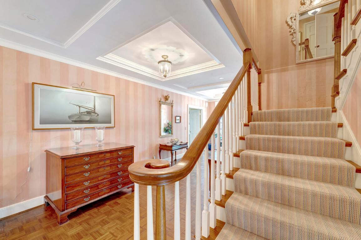 Charleston Square - Residential