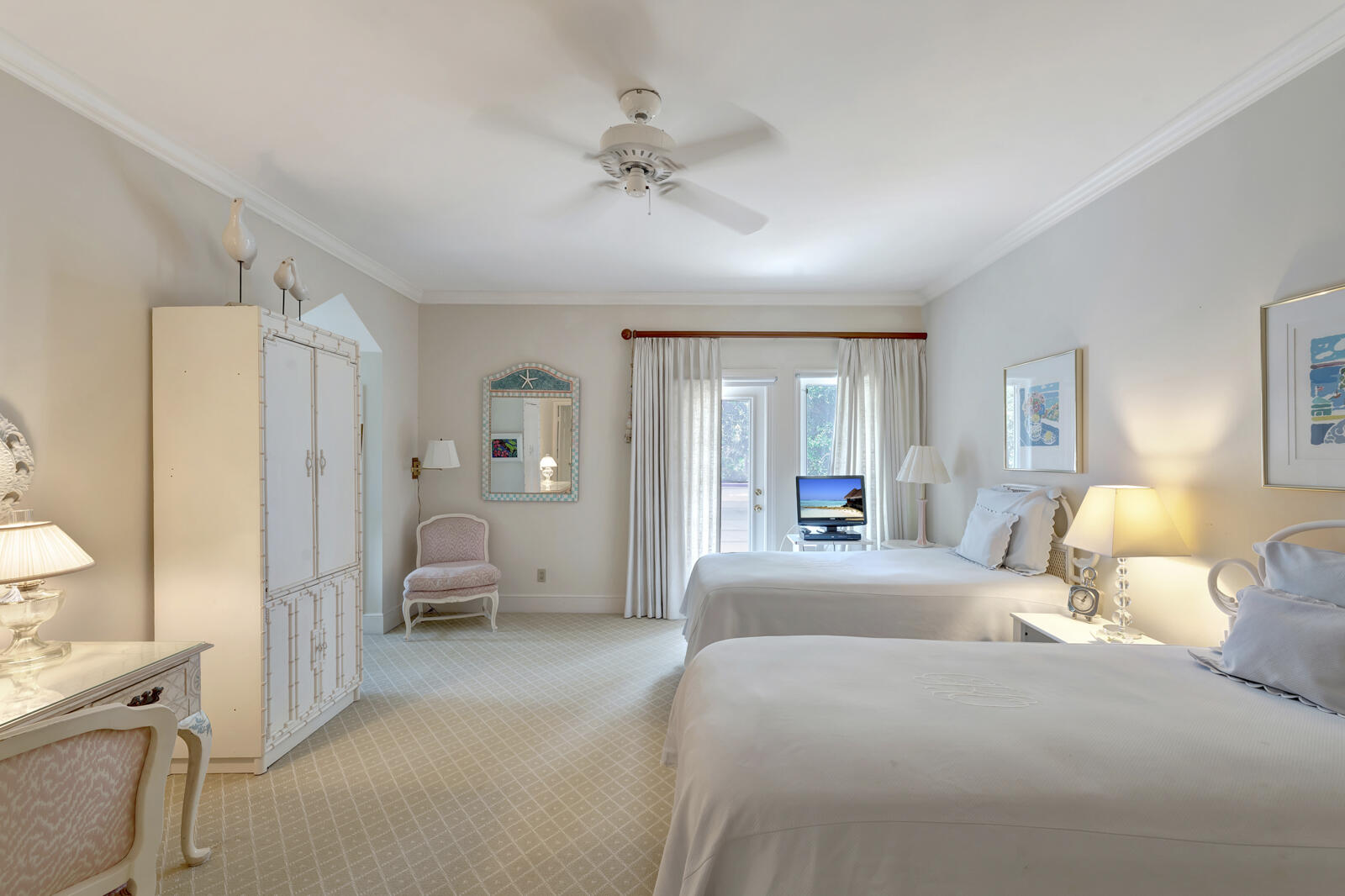 Charleston Square - Residential