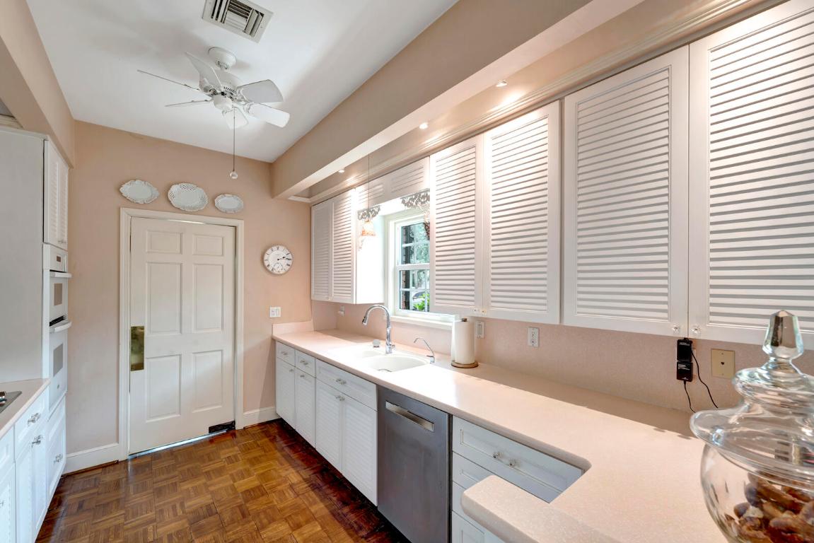 Charleston Square - Residential