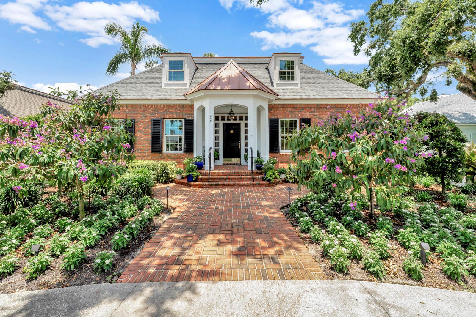 645 Riomar Drive