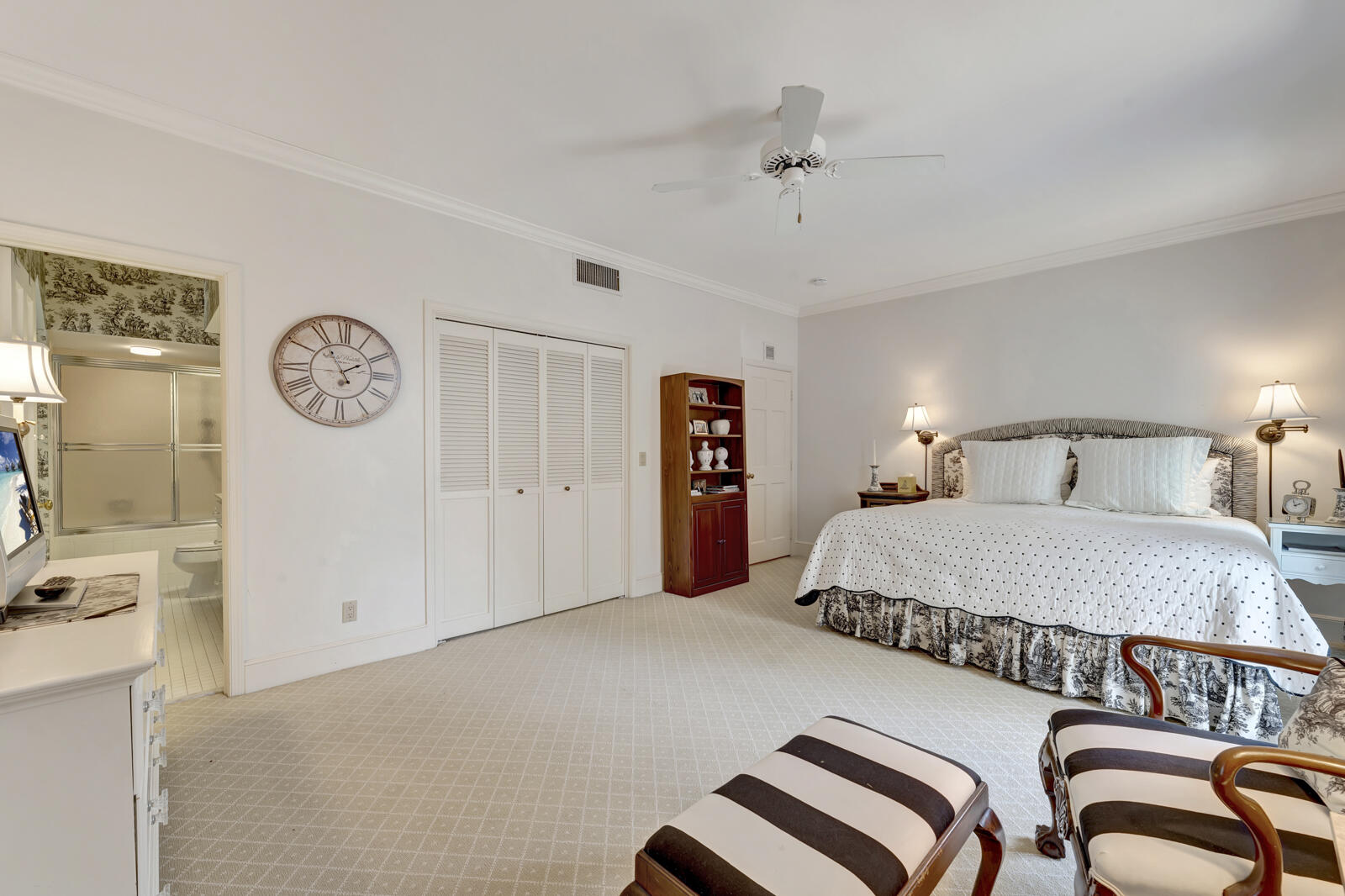 Charleston Square - Residential