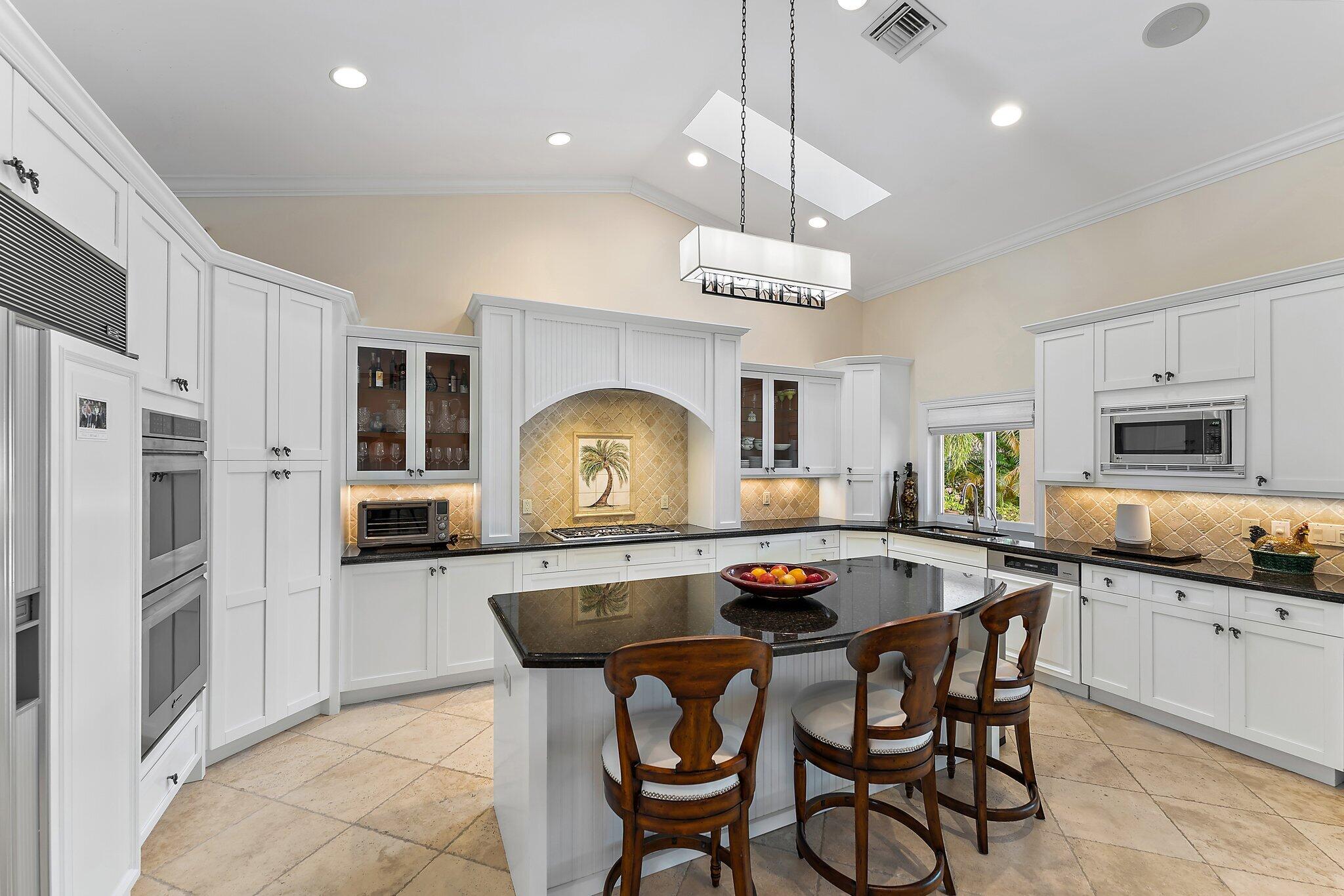 BAY VILLAGE - Residential