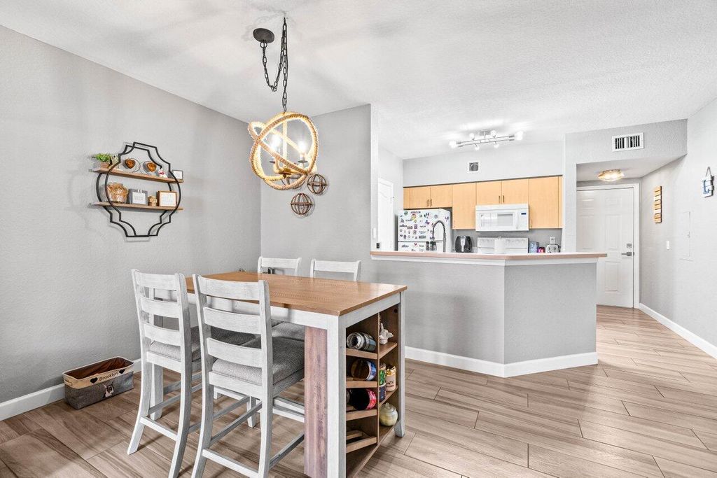 Photo of 308 Belmont Place, Boynton Beach, FL 33436 (MLS # R11107922)