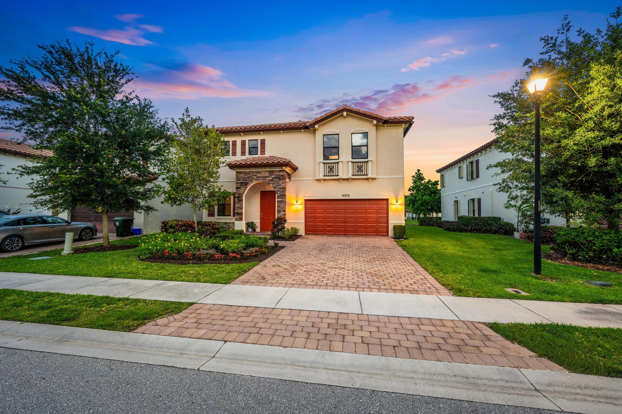 6009 Night Heron Court