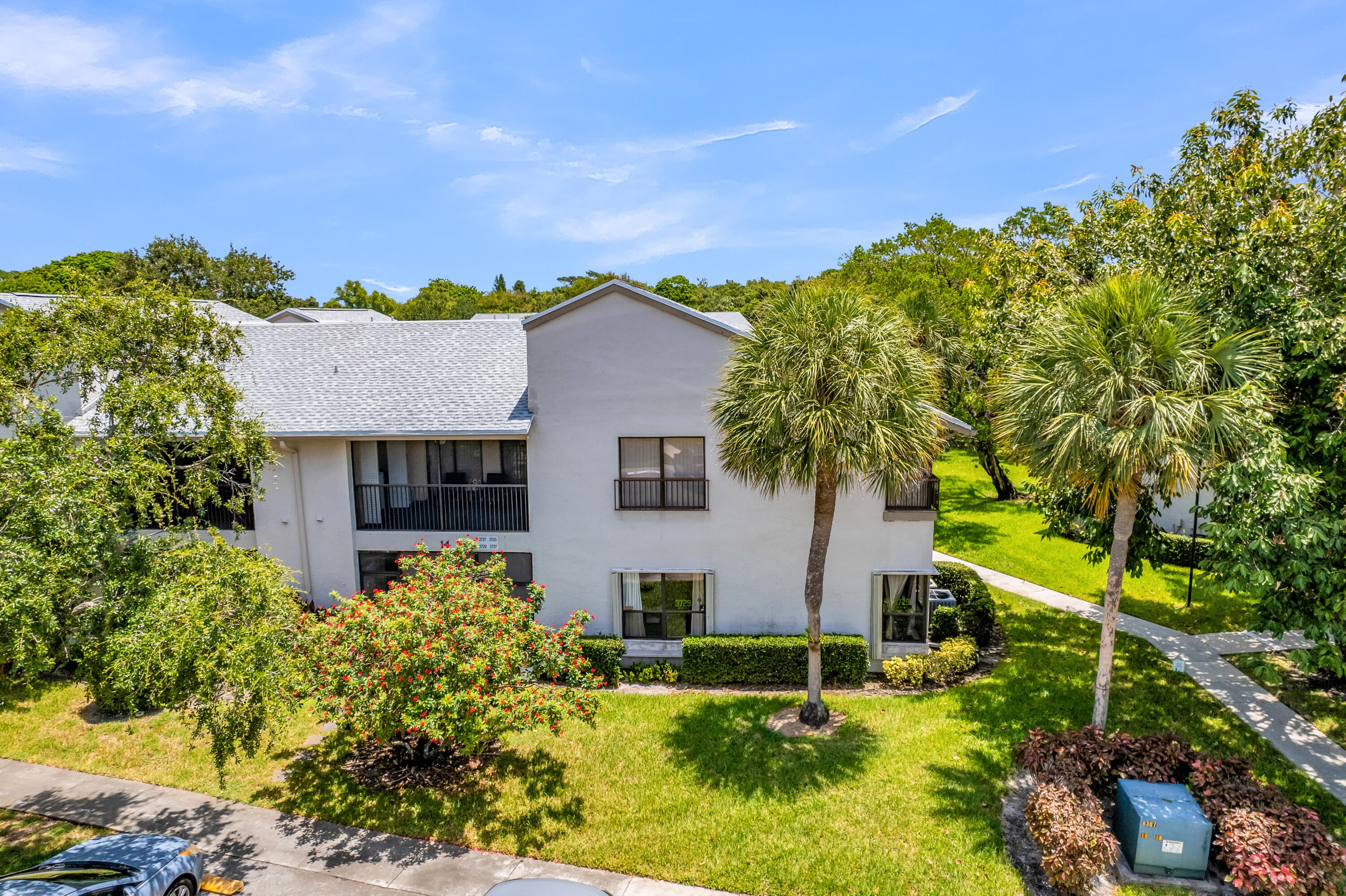 3729 NW 35th Street